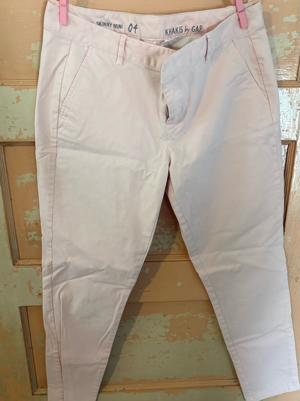 GAP Light Pink Skinny Mini Khakis - Womens